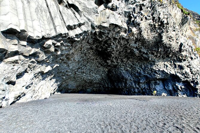 One-Day Tour: Private South Coast with Diamond Beach Adventure - Price and Value: Is a Private Reykjavik Day Worth It?