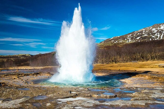 Perlan Ice Cave Admission & Golden Circle Tour in Reykjavik - Why the Golden Circle and Perlan ice cave belong in one day