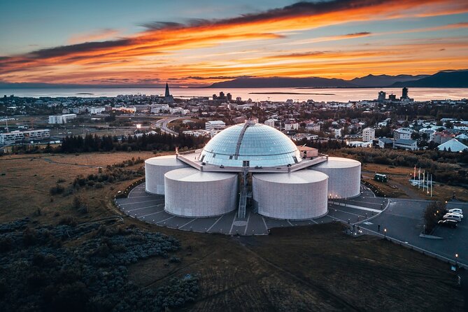Perlan Ice Cave Admission & Golden Circle Tour in Reykjavik - 9:00 AM pickup, group size, and how the day moves