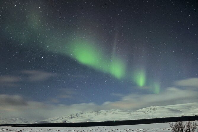 Photography tour - Northern light Hunting from Akureyri - Group size, duration, and what the night will feel like