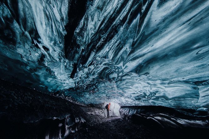 Private 2-Day Glacier Lagoon, Ice Cave and Northern Lights - Super Jeeps, ice cave gear, and the glacier hike reality check