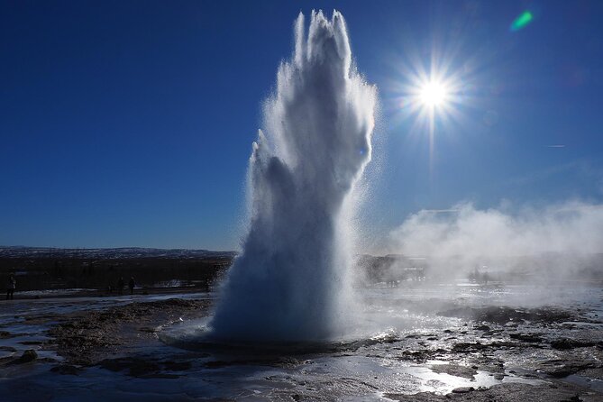 Private audio guide of the island for self-exploration tour - North Iceland: Húsavík whale watching and Akureyri’s quieter culture
