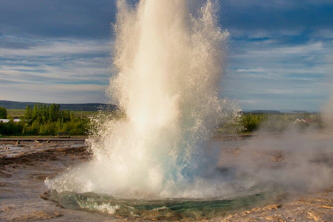 Private Bespoke Golden Circle Tour - Þingvellir National Park: the Almannagjá rift, Alþingi origins, and UNESCO status
