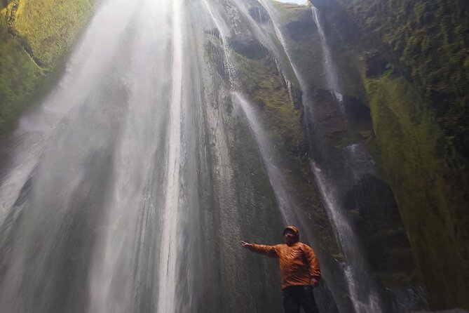 Private Day Tour: Explore Iceland’s South Coast & Glacier Hike - Waterfall Pair: Seljalandsfoss and Gljúfrabúi