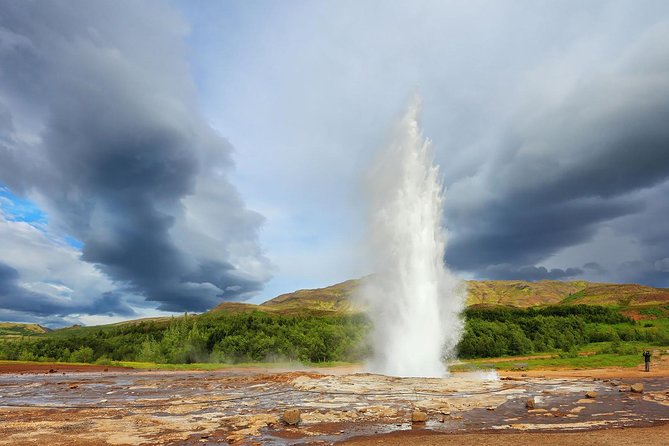 Private Golden Circle - Gullfoss in 30 Minutes: Plan for Mist, Not Minutes