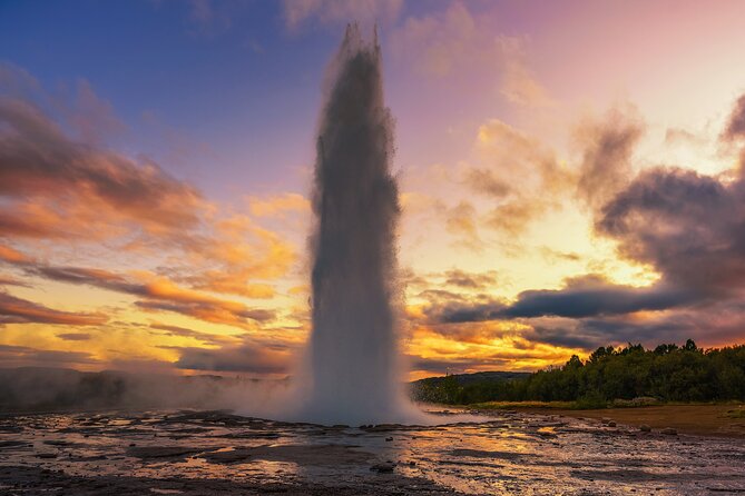 Private Golden Circle & Blue Lagoon tour - Kerid Crater: Red Lava Color and a Quick Stop