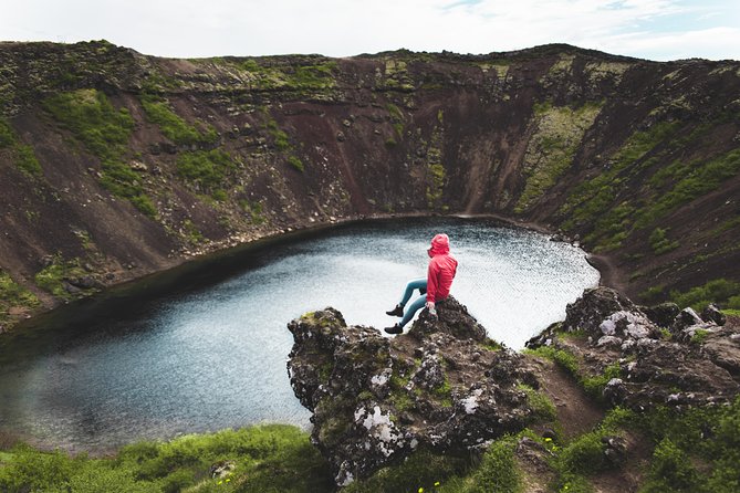 Private Golden Circle & Secret Lagoon tour from Reykjavik - Lunch break, Icelandic whiskey tasting, and food choices that matter