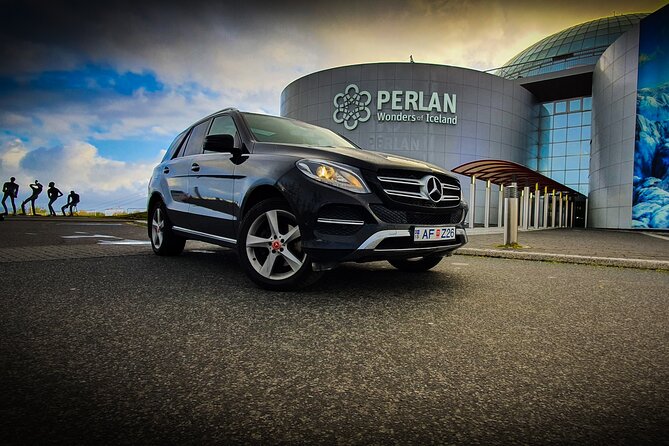 Private Golden Circle Tour from Reykjavik - Þingvellir National Park: Alþingi, tectonics, and lake views