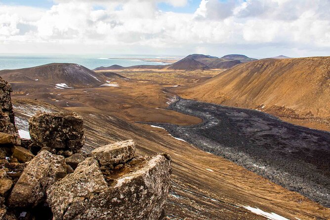 Private Guided Volcano Hike Iceland - Fagradalsfjall Volcano hike: moderate climb, crater views, and going at your own pace
