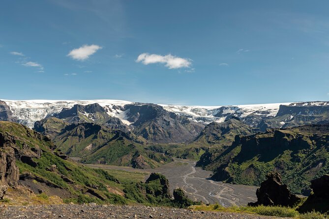 Private Hiking Tour in the Valley of Thórsmörk - Eyjafjallajökull volcano area: glacier back-side views