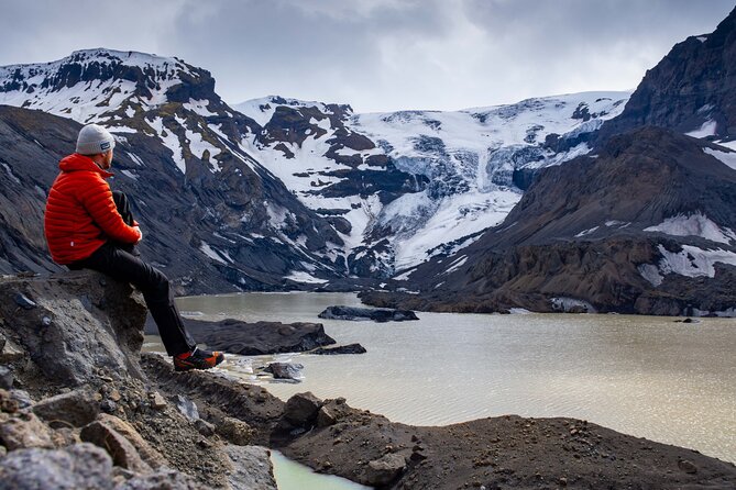 Private Hire Adventure Guide & Vehicle - Price and value: $865 per group, up to 5 people