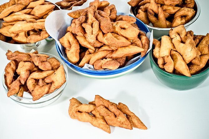 Private Icelandic Sweet Tooth Tour - Laugavegur stroll: get your bearings with guide stories