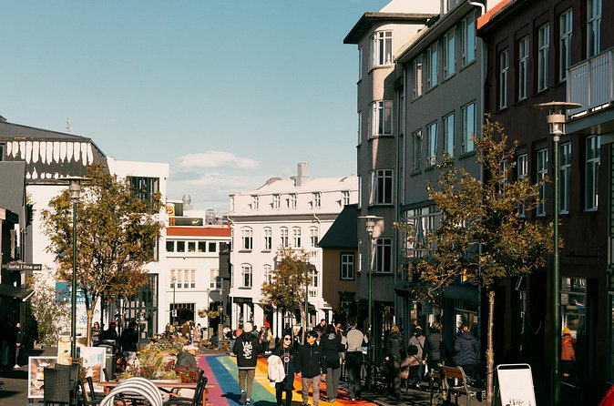 Private Introduction To Iceland Walk Tour - Stop 4: Outside Hallgrimskirkja, city overview and fun facts