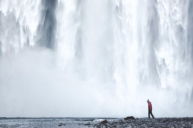 Private Jökulsárlón Glacier Lagoon 2 Day Tour & Glacier Hike - Your overnight, breakfast, and that quiet part of the trip