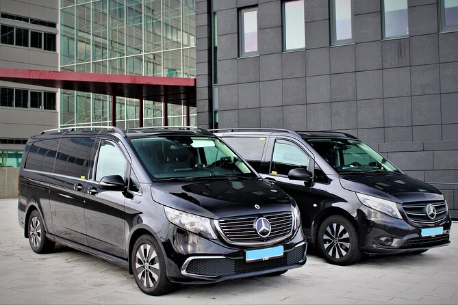 Private Keflavik Airport Transfer (One Way) - Keflavik to Reykjavik, the whole point is less hassle