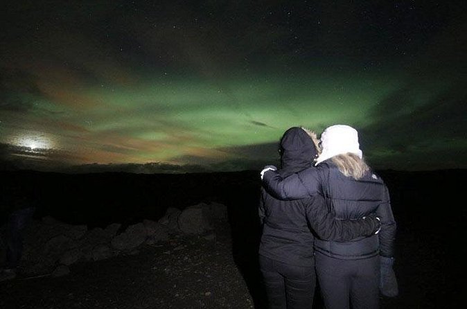 Private Monster Truck Northern Lights Hunt from Reykjavik - Real-world comfort tips: hot chocolate, cold waits, and the toilet issue