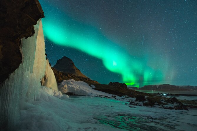 Private Northern Lights Evening Premium Tour - Chasing aurora in the South Region with no fixed route