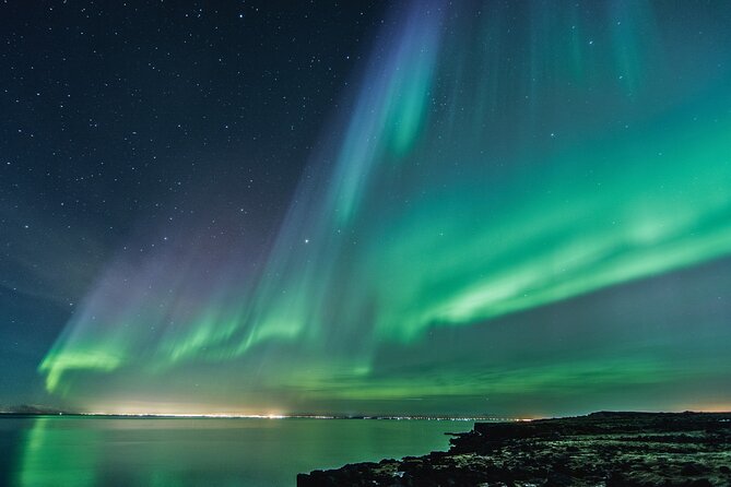 Private Northern Lights Evening Premium Tour - Multiple viewing stops: why more chances beat one long wait