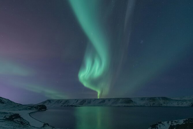 Private Northern Lights Evening Premium Tour - Price and value for up to 6 people at $1,463.91 per group