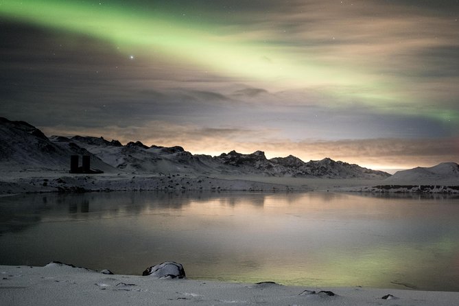 Private Northern lights with photographs - Why this private aurora hunt feels worth it