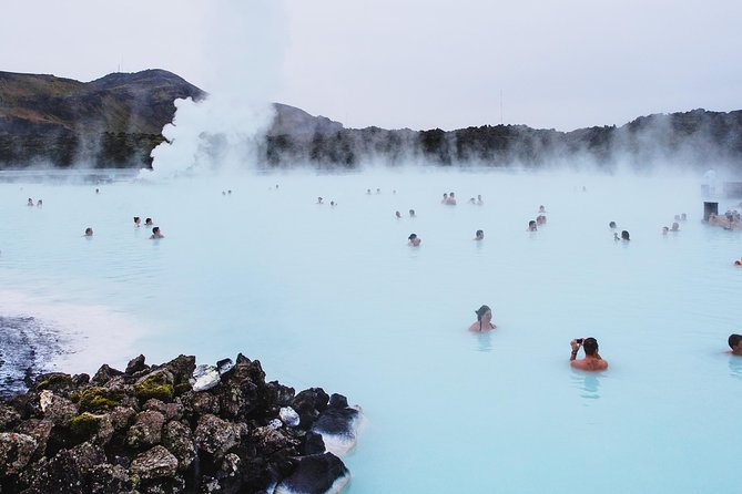 Private Reykjavík - Blue Lagoon roundtrip with 2 hours waiting at Blue Lagoon - Pickup in Reykjavik: meeting your driver with a clear plan