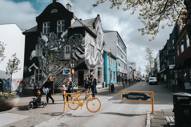 Private Reykjavik Shopping & Sightseeing Walking Tour - A private 3-hour walk that gets Reykjavik right