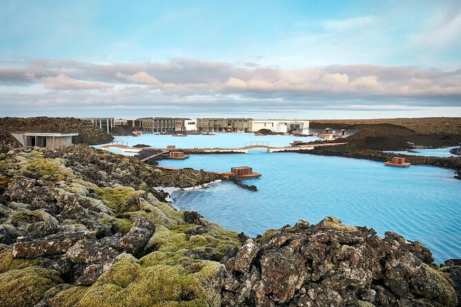 Private Roundtrip Transfer between Blue Lagoon and Reykjavik - Door-to-door pickup in Reykjavik, with a backup plan