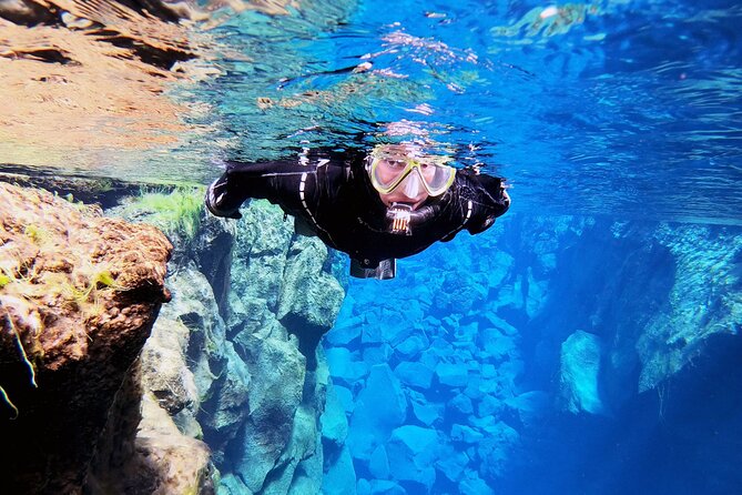 Private Silfra Snorkeling 6 p. group - Meet on Location - with Underwater Photos - Safety and who this tour works best for