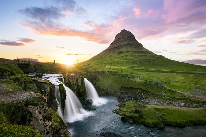 Private Snæfellsnes Peninsula and local Lunch - Pickup at 9:00 am, up to 2 people, and the value of not commuting