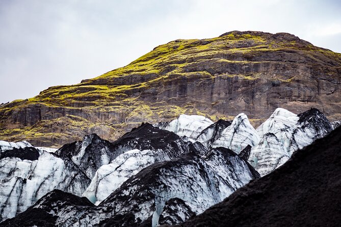 Private South Coast Fire and Ice: Glacier viewpoint & Lava Show - The Icelandic Lava Show in Vik: Where Volcano Science Gets Personal