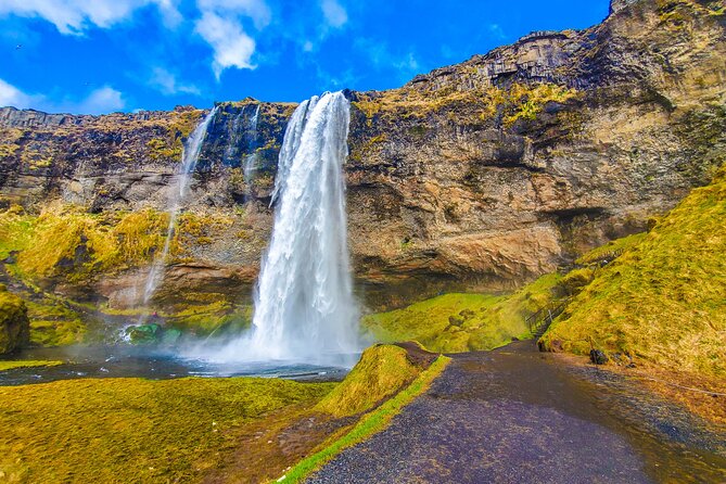 Private South Coast Tour with Katla Ice Cave - Stop 1: Seljalandsfoss and the Payoff of Walking Behind Water