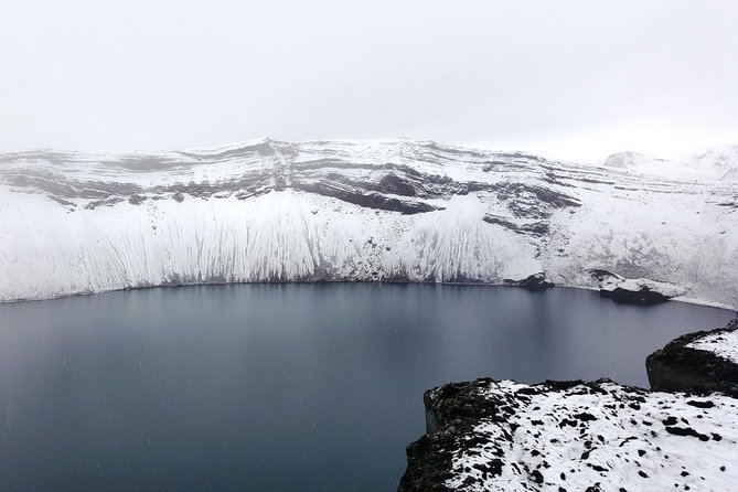Private Superjeep Landmannalaugar and Hekla Volcano Day Trip - Hjalparfoss waterfall and the quick breather effect