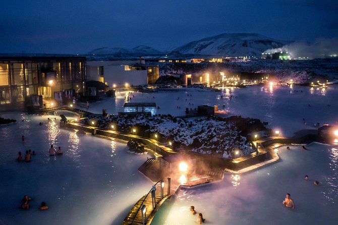 Private transfer Blue Lagoon relaxation round trip (entrance fee not included) - Tickets not included: the one extra step you must plan