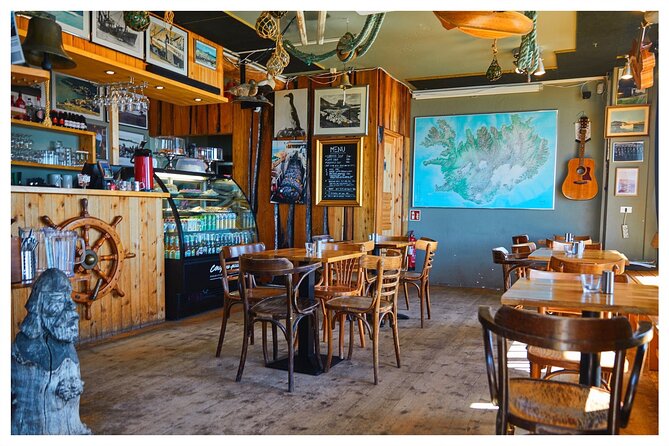Reykjanes Explorer: Airport Transfer with Sightseeing Adventure - Bridge Between Continents and Stampar: tectonic action in small time windows