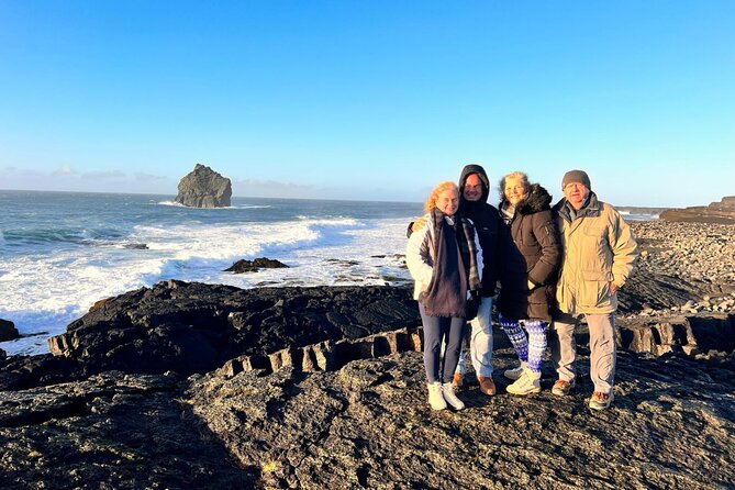 Reykjanes Peninsula :Private Guided Tour - Reykjanes Lighthouse: a 1929 beacon and coastal drama