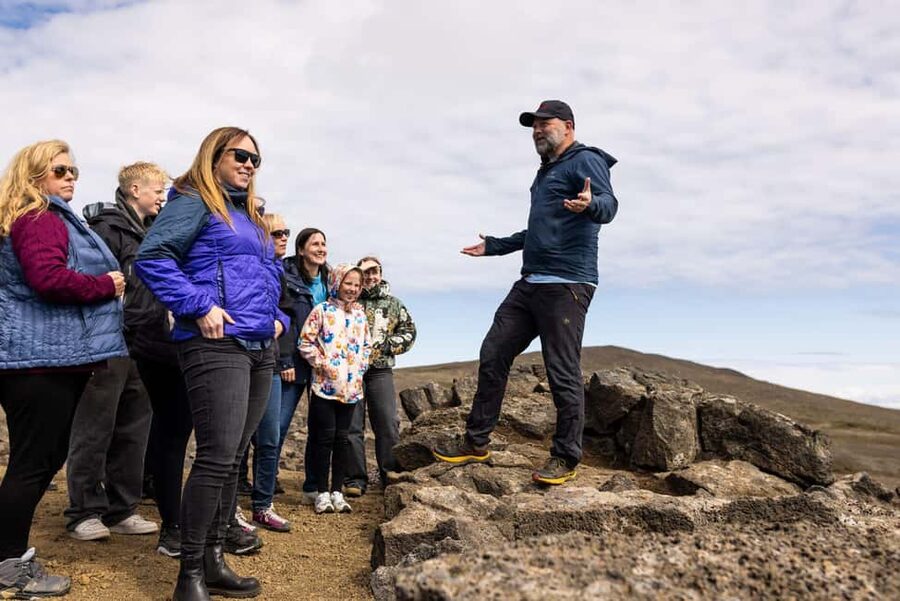 Reykjanes Peninsula: Super Jeep Volcano Shuttle Tour - Key things to know before you go