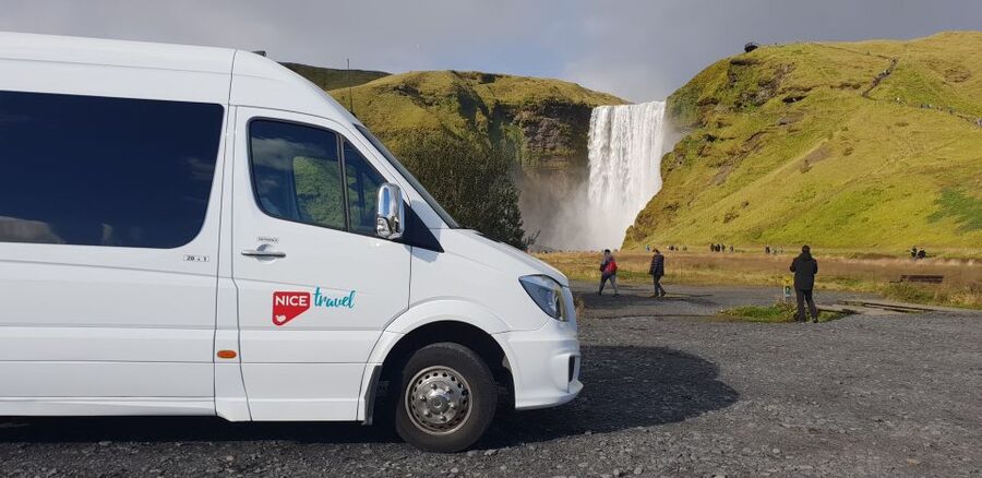 Reykjavík: 2-Day Tour with Icebergs, Glaciers & Waterfalls - Day 1 Waterfalls First: Seljalandsfoss, Gljufrabui, and Skógafoss