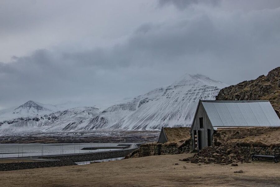 Reykjavik: 2-Day West Tour with Snæfellsnes & Silver Circle - Price and value: where the money goes