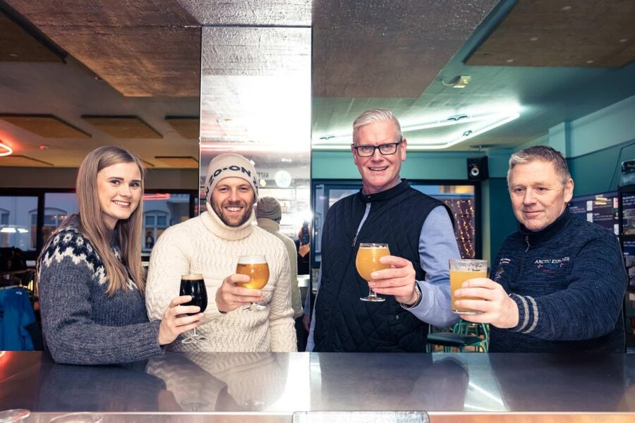 Reykjavik: Beer and Booze Tour - Ölstofa and the end-of-night vibe near Bastarður