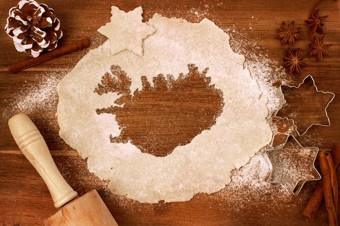 Reykjavik Christmas Walking Tour - Why Icelandic Christmas feels different in Reykjavik