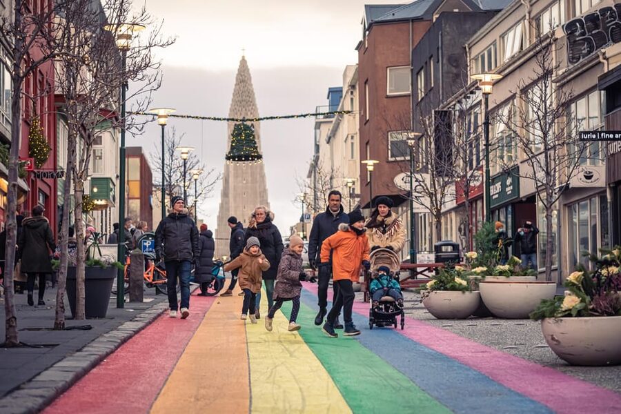 Reykjavik: Christmas Walking Tour with Icelandic Traditions - Key Things You’ll Love About This Reykjavik Christmas Walk