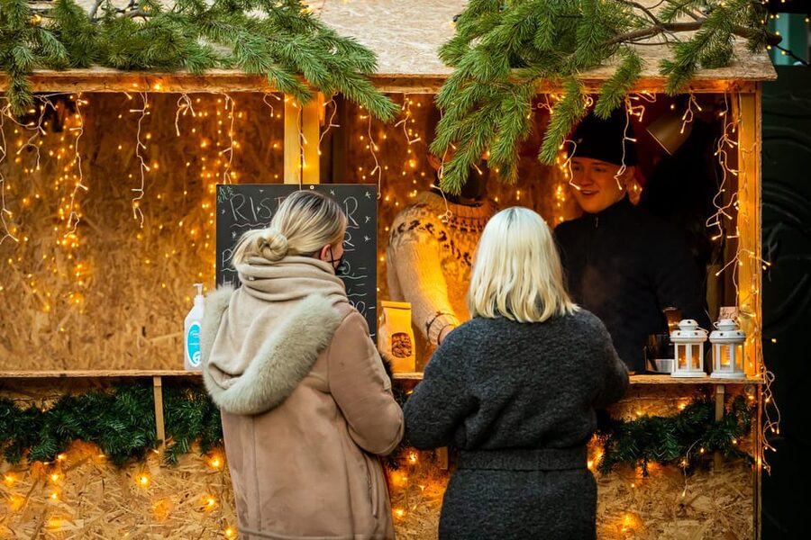 Reykjavik: Christmas Walking Tour with Icelandic Traditions - What the Stories Actually Teach You About Icelandic Christmas