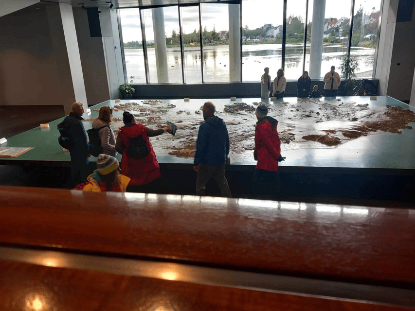 Reykjavik: Discover the Cultural Soul of Iceland - Meeting at Hólavallagarður Cemetery Bell Tower, and how the tour starts