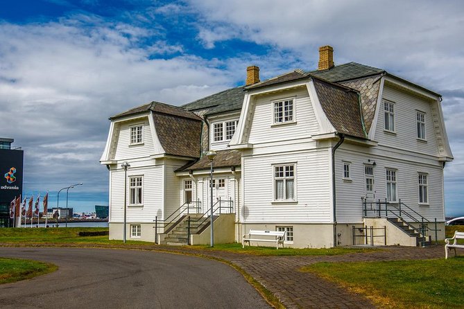 Reykjavik Excursion & Blue Lagoon. Private Day Tour - Should you book this private Reykjavik and Blue Lagoon tour?