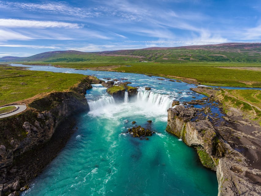 Reykjavik: FlyOver Iceland Entry Ticket - The pre-show story: Viking longhouse and the Well of Time