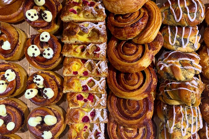 Reykjavík Food Tour with 5 Authentic Local Tastings & Secret Dish - Meeting at Skolavorduholt, Starting 11:30 am, and Finishing Near Ingólfstorg