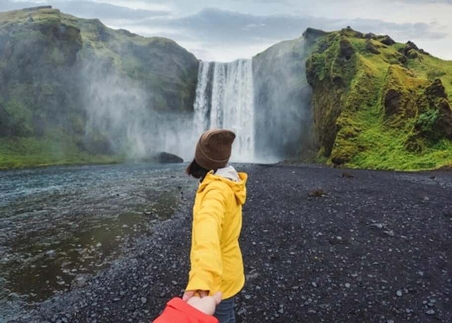 Reykjavik: Glacier Lagoon, Diamond & Black Beach 冰岛冰河湖中文一日团 - Reynisfjara black sand beach: dramatic, windy, and worth respecting