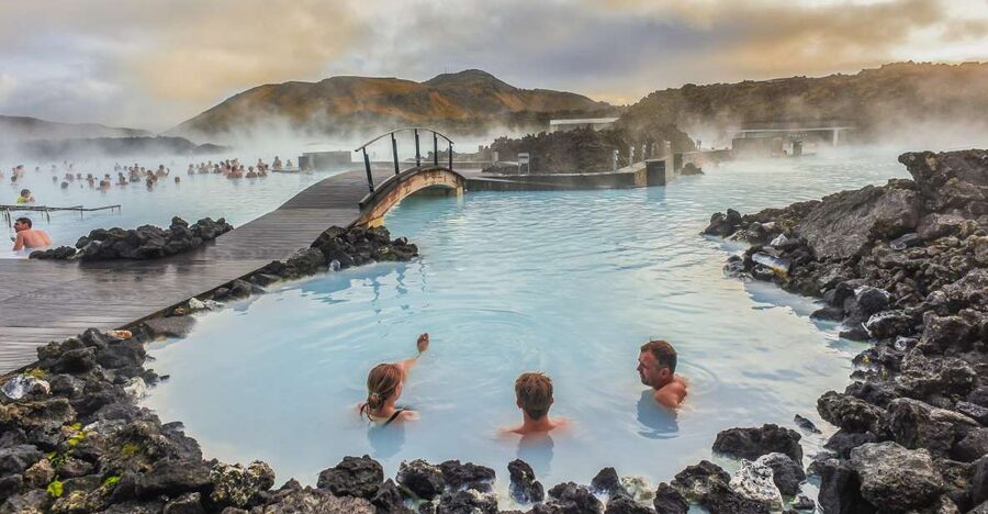 Reykjavík: Golden Circle, Blue Lagoon & Northern Lights Tour - Golden Circle Morning: Thingvellir, Geysir eruptions, and Gullfoss power