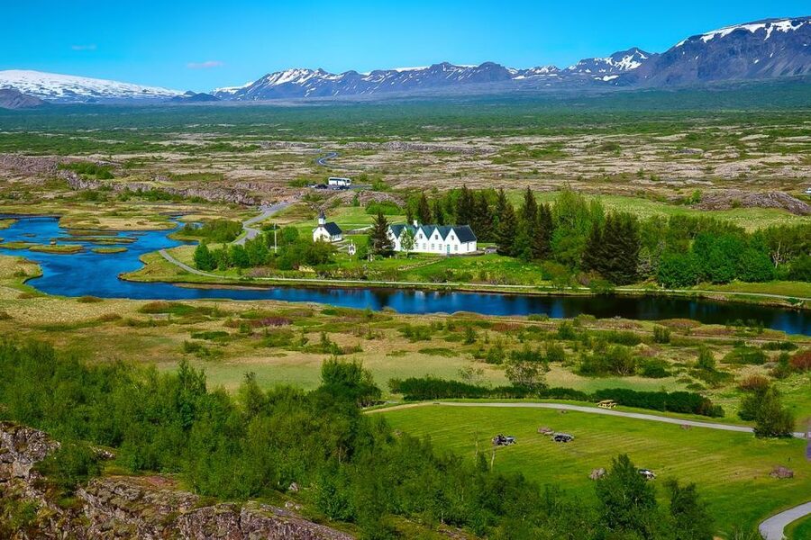 Reykjavik: Golden Circle Day Tour with optional Blue Lagoon - Geysir and Strokkur: the eruptions are the point, plan for the wait