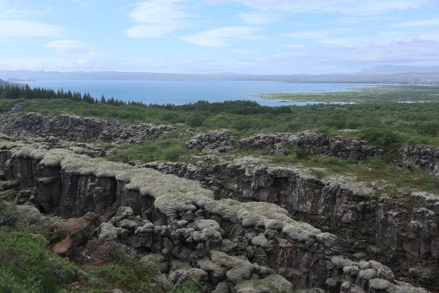 Reykjavík: Golden Circle Geological Jeep Day Trip - Thingvellir National Park, Continental Plates and Viking-Threaded Walks